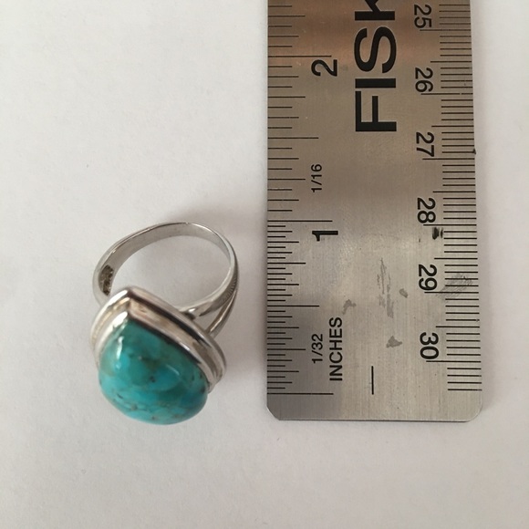 Pear Cut Turquoise Ring Size 7 - Picture 7 of 8